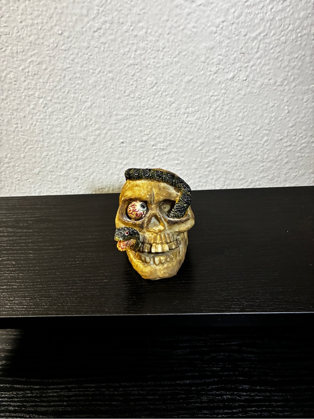 Magic Creations Vtg 90s Realistic Skull Coin Bank Snake Goth Halloween Decor